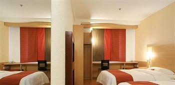 Aiweideng Hotel - Yuxi Кунмин Екстериор снимка